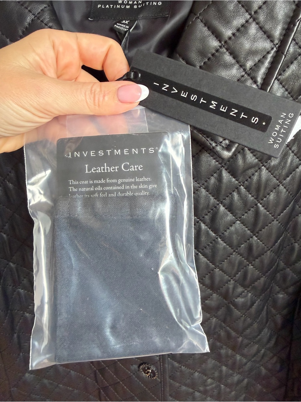 Investments Platinum Suiting Quilted Genuine Lamb Leather Point Collar Jacket - Picture 9 of 12
